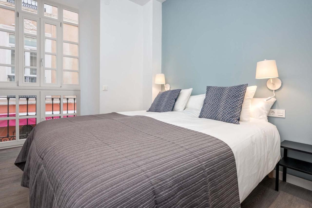 Merced Suites In Malaga By Solaga Holiday Homes Exterior foto
