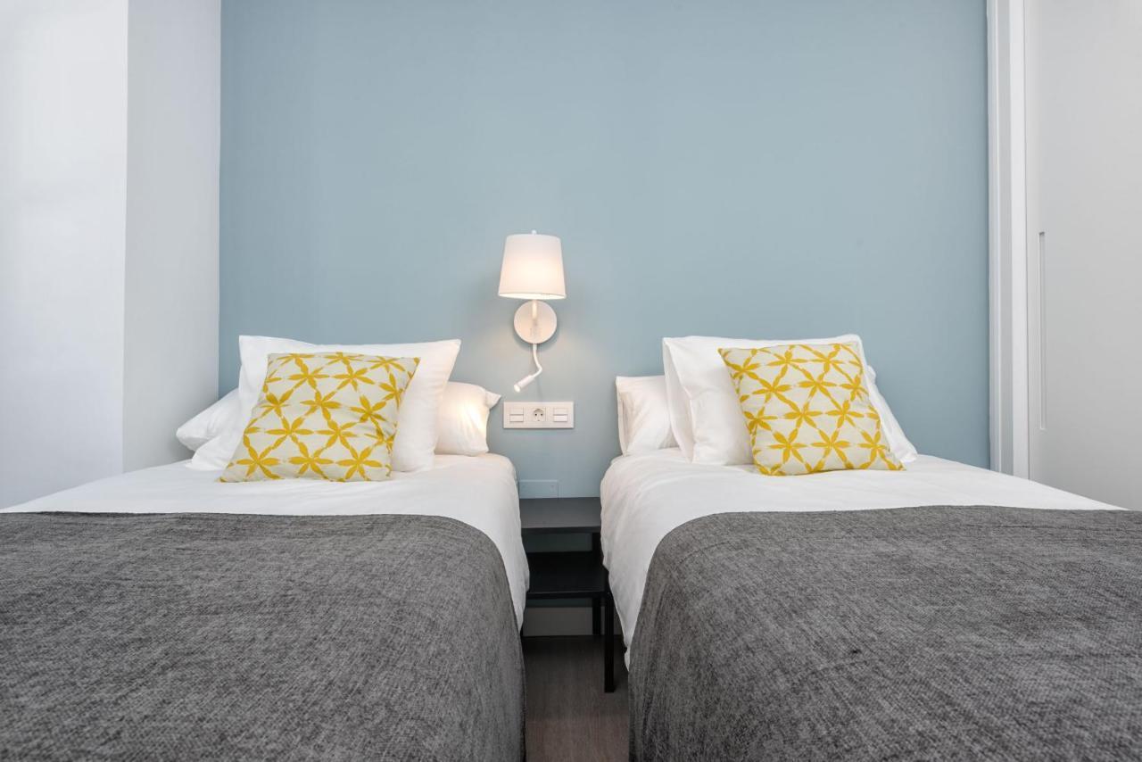 Merced Suites In Malaga By Solaga Holiday Homes Exterior foto