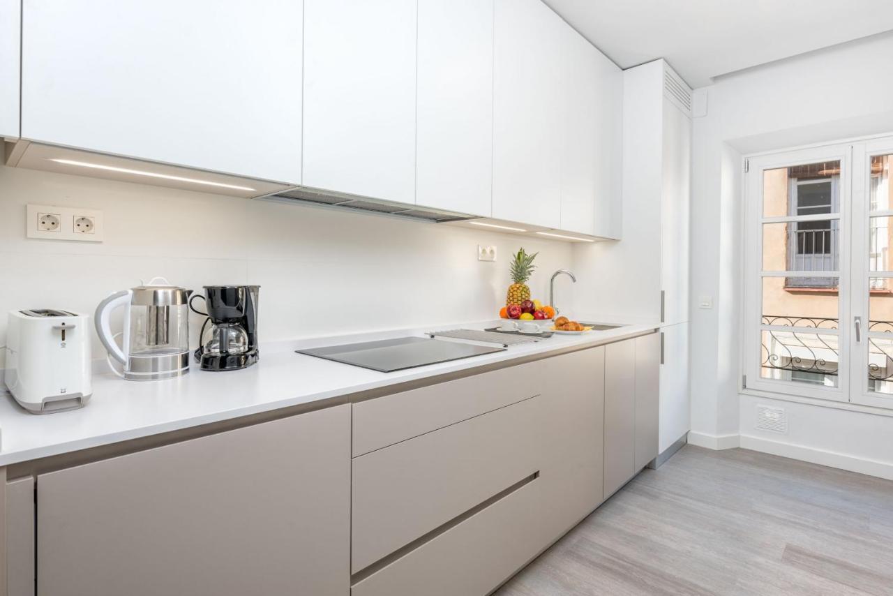Merced Suites In Malaga By Solaga Holiday Homes Exterior foto