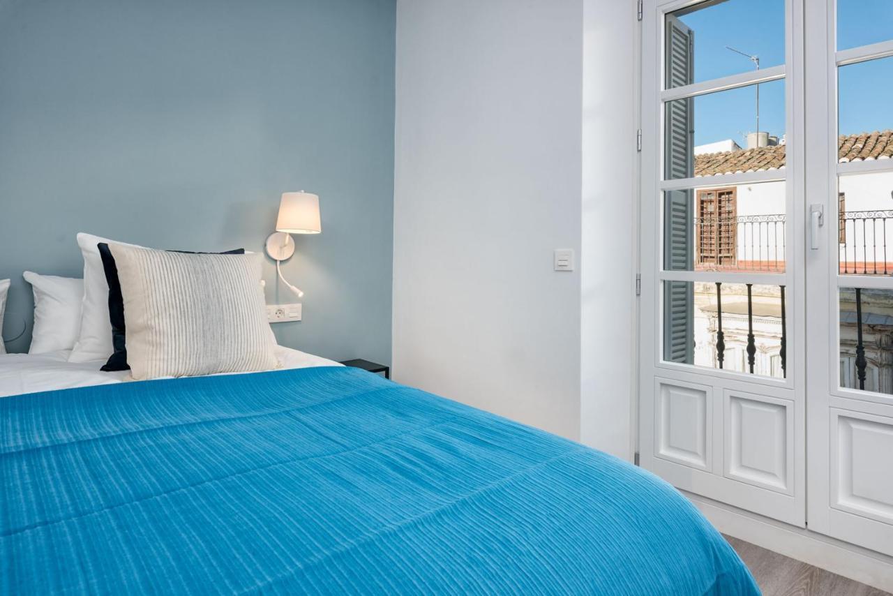 Merced Suites In Malaga By Solaga Holiday Homes Exterior foto